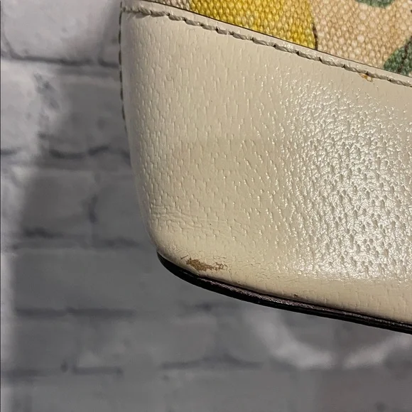 Kate Spade Cream & Yellow Lemon Satchel Handbag Designer Leather Shoulder Bag - Picture 3 of 10